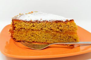 Jak zrobić domowy makaron z sosem grzybowym i parmezanem: przepis na prosty i smaczny obiad